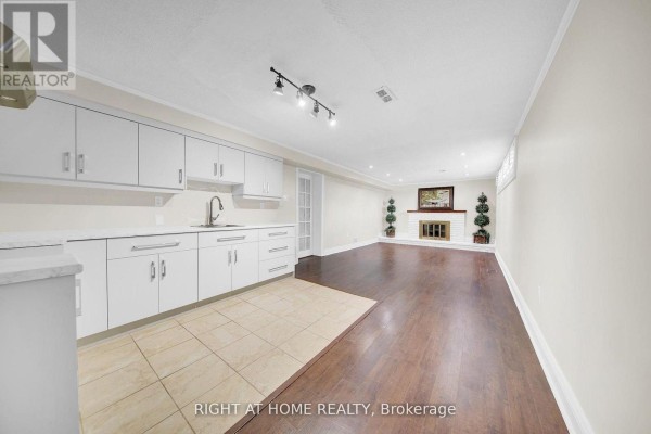 Basement - 19 Wall Avenue, Toronto, ON, photo 2