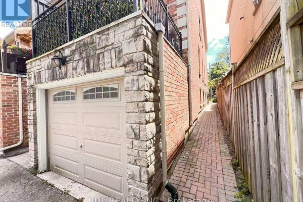 Basement - 198a Finch Avenue E, Toronto, ON M2N4R9 Photo 5