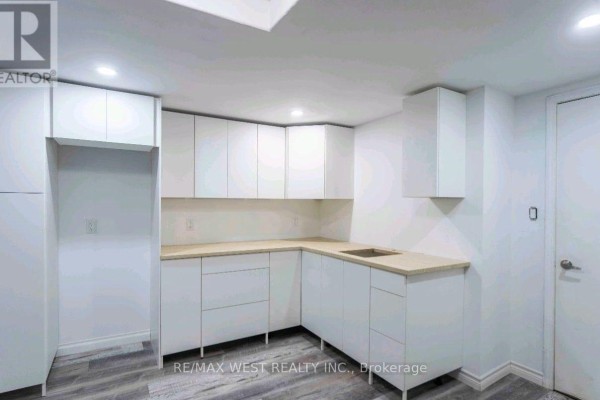 Basement - 2 Kidd Crescent, New Tecumseth, ON L9R0E1 Photo 5