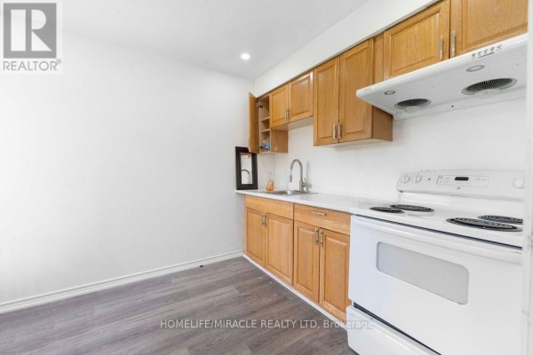 Basement - 2037 Simcoe Street N, Oshawa, ON L1G0C7 Photo 5