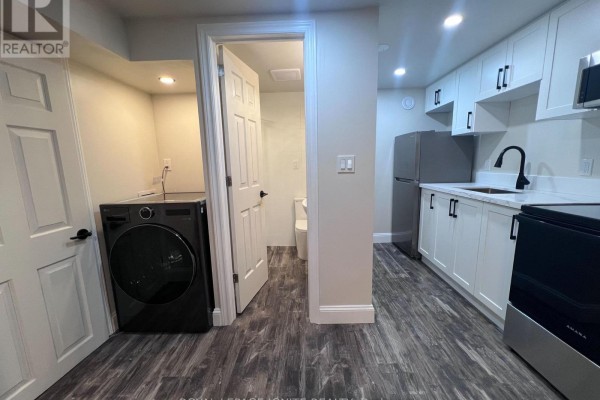 Basement - 208 Rosemount Avenue, Toronto, ON M9N3C3 Photo 4