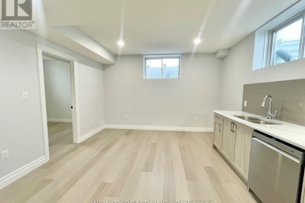 Laundry room - Basement - 220 Bowman Drive, Middlesex Centre, ON N0M2A0 Photo 4