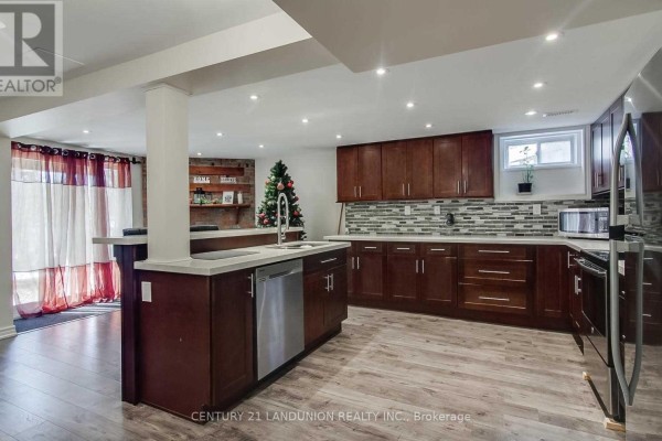 Living room - Basement - 27 Havagal Crescent, Markham, ON L3P7G1 Photo 5