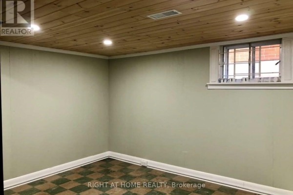 Basement - 3 Bexhill Avenue, Toronto, ON, photo 2