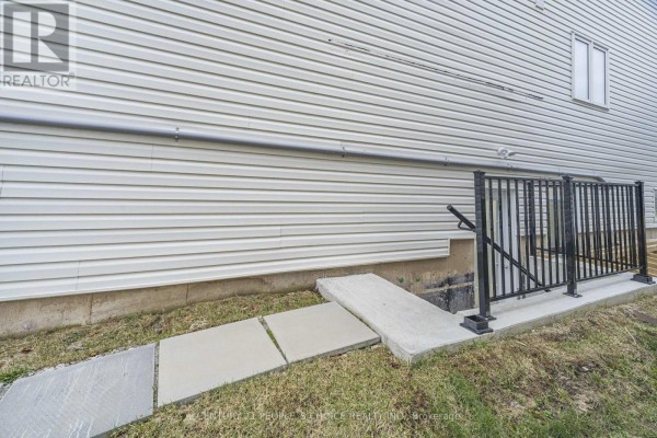 Bedroom - Basement - 3 Sara Drive, Thorold, ON L3B0G2 Photo 2