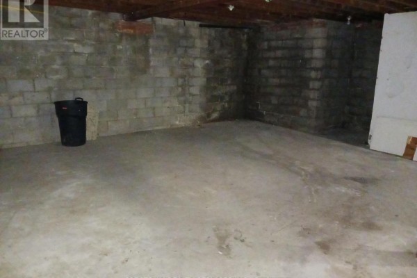 Basement - 3126 Dundas Street W, Toronto, ON M6P2A1 Photo 2