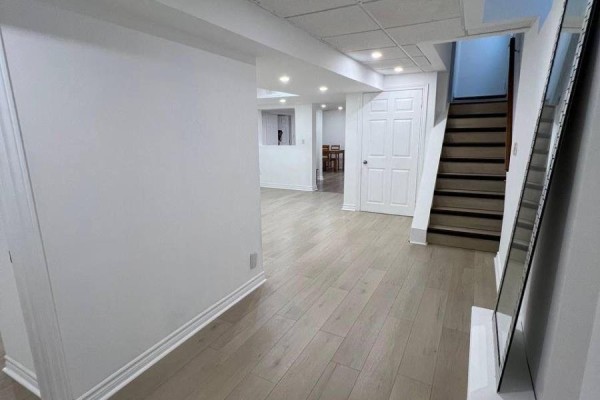 Basement - 328 Woodspring Avenue, Newmarket, ON L3X3B1 Photo 4