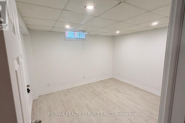 Bedroom - Basement - 36 Windward Crescent, Vaughan, ON L6A3G5 Photo 4