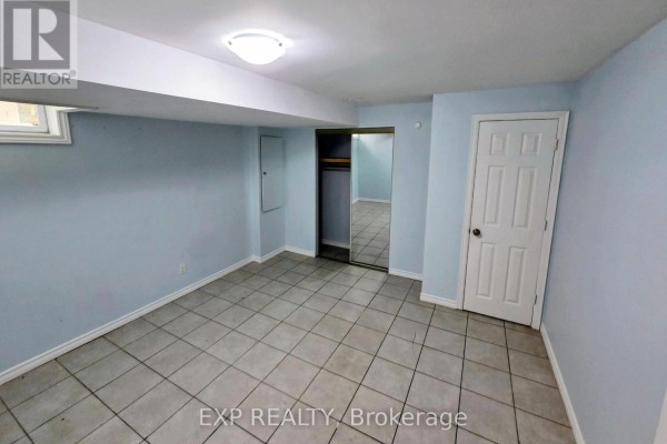 Basement - 384 Flagstone Way, Newmarket, ON L3X2R3 Photo 4