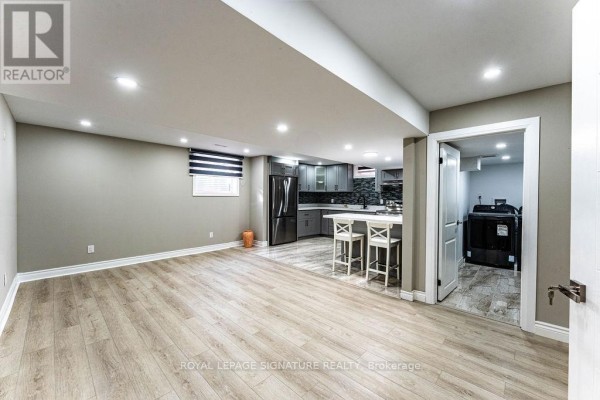 Kitchen - Basement - 42 Summershade Street, Brampton, ON L6P2C2 Photo 5