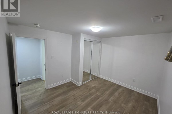 Primary Bedroom - Basement - 4264 Brandon Gate, Mississauga, ON L4T3K4 Photo 3