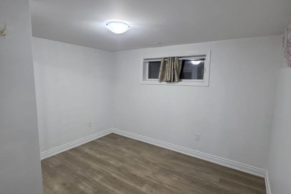 Other - Basement - 4264 Brandon Gate, Mississauga, ON L4T3K4 Photo 5