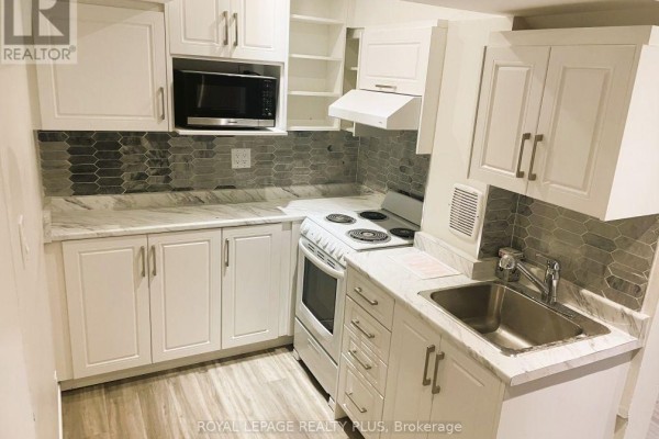Den - Basement - 455 Trudeau Drive, Milton, ON L9T5K8 Photo 5