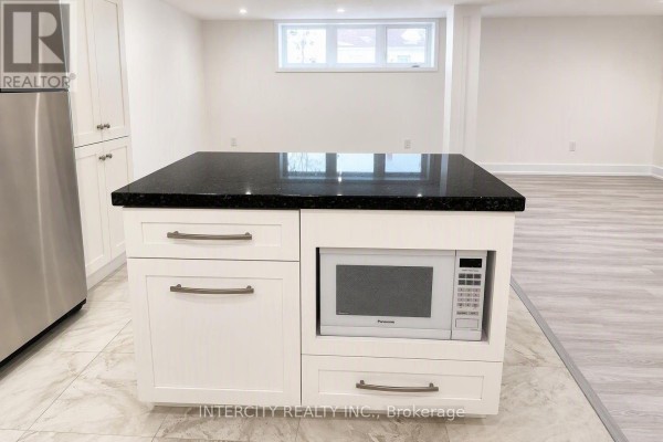 Bedroom - Basement - 46 Bingham Street, Bradford West Gwillimbury, ON L3Z1X4 Photo 4