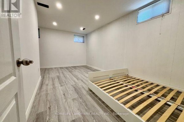 Living room - Basement - 46 Crestwood Road, Vaughan, ON L4J1A5 Photo 4