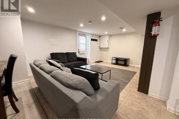 Living room - Basement - 534 Eulalie Avenue, Oshawa, ON L1H2C9 Photo 5