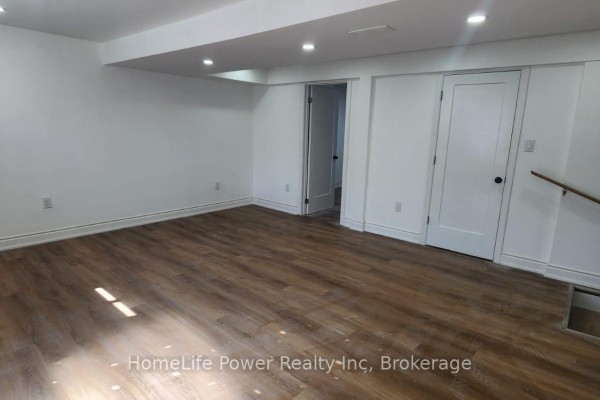 Living room - Basement - 6 Hollyberry Place, Guelph, ON N1K1P2 Photo 4