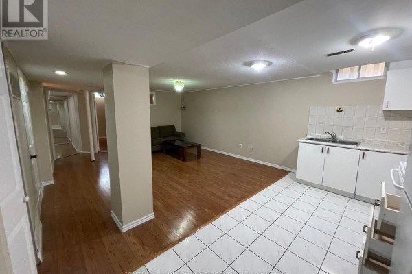 Kitchen - Basement - 64 Cimmaron Street E, Markham, ON L3S2G4 Photo 2