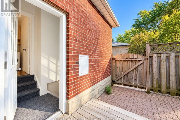 Basement - 72 Monkswood Crescent, Newmarket, ON L3Y2K1 Photo 5