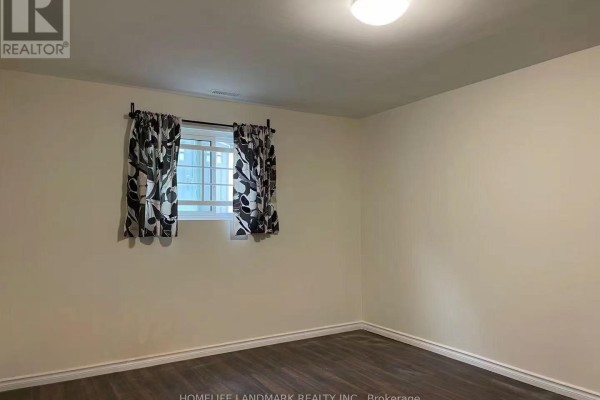 Basement - 8 Chalet Road, Toronto, ON M2J3V4 Photo 4