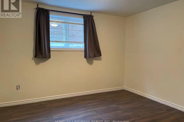 Basement - 8 Chalet Road, Toronto, ON M2J3V4 Photo 5