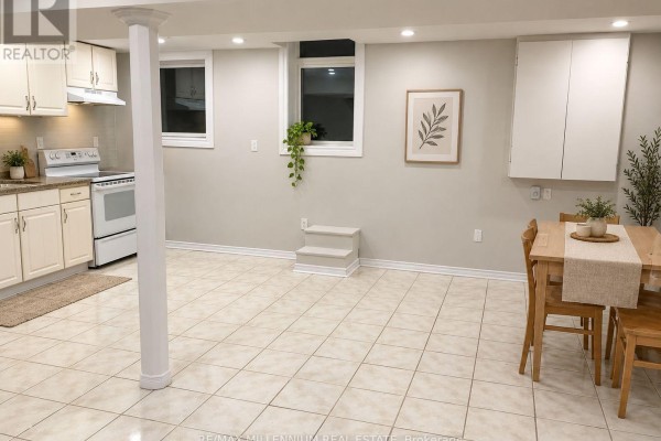 Living room - Basement - 90 Whitehaven Drive, Brampton, ON L6Z4R8 Photo 4