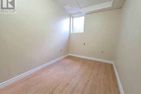 Basement - 922 Ledbury Crescent, Mississauga, ON L5V2P8 Photo 4
