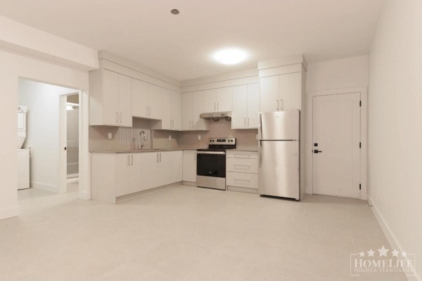 Basement 11024 78 Avenue, Delta, BC V4C1N5 Photo 5