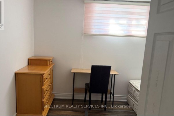 Basement #2 - 12 Hamer Boulevard, Toronto, ON M9R4A7 Photo 3