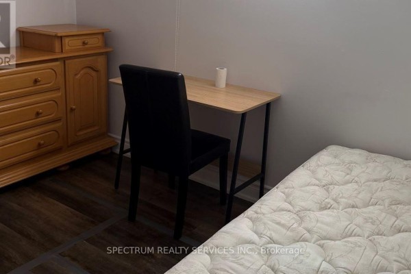 Basement #2 - 12 Hamer Boulevard, Toronto, ON M9R4A7 Photo 4