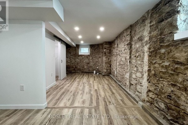 Primary Bedroom - Lower 2 - 178 High Park Avenue, Toronto, ON M6P2S4 Photo 2