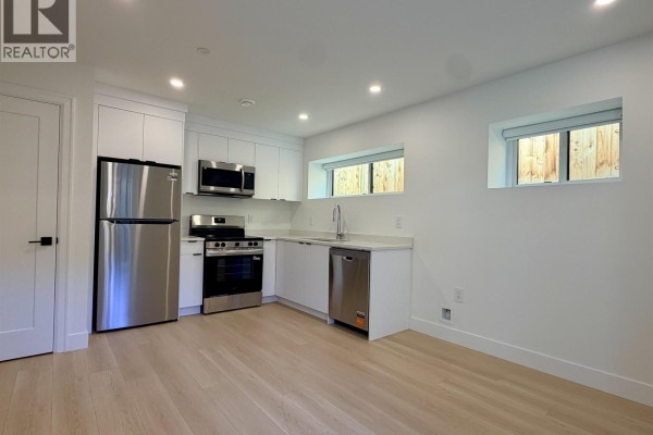 Basement 2153 E 20th Avenue, Vancouver, BC V5N2L5 Photo 4