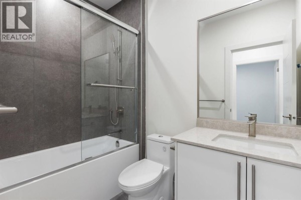 Basement 2644 Chesterfield Avenue, North Vancouver, BC, photo 2