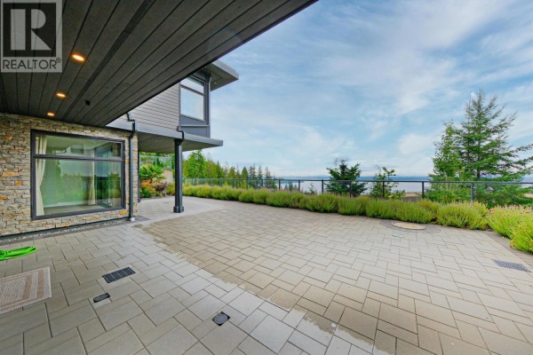 Basement 2836 Rodgers Creek Lane, West Vancouver, BC V7S0A7 Photo 4