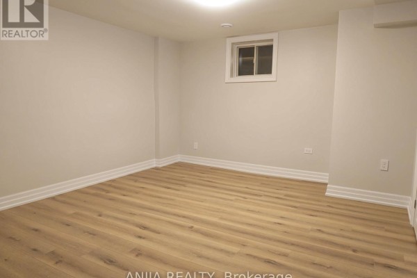 Basement #3 - 5 Janna Court, Markham, ON L3R8Z3 Photo 5