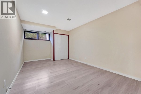 Basement-4290 Salish Drive, Vancouver, BC V6N3M6 Photo 4