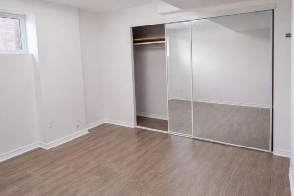 Basement Apartment - 109 Romance Drive, Richmond Hill, ON L4S2R9 Photo 4