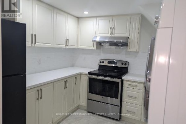 Basement Apartment - 26 Glenmore Crescent, Brampton, ON, photo 2
