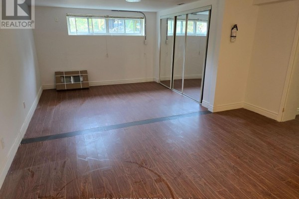 Basement Bachelor - 6 Arrowstook Road, Toronto, ON M2K1J9 Photo 3