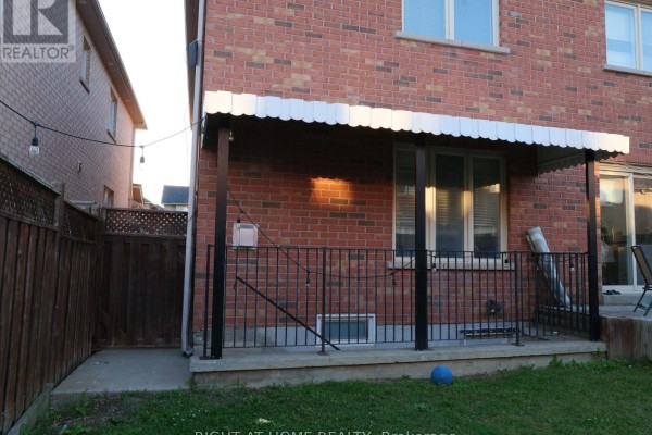 Basement Unit - 19 Blazing Star Drive S, Brampton, ON L6R3E5 Photo 2