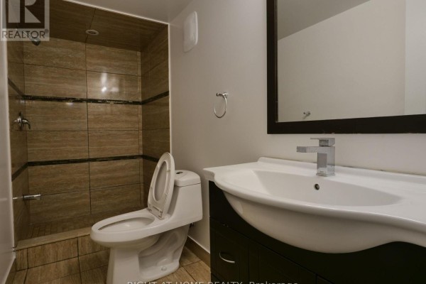 Basement Unit - 19 Blazing Star Drive S, Brampton, ON L6R3E5 Photo 5