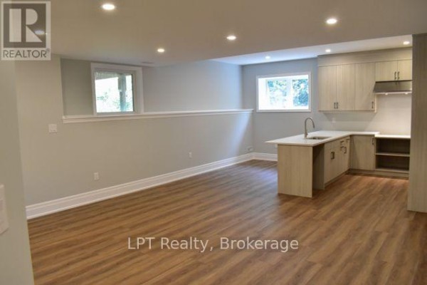 Bedroom 2 - Basement Unit - 47 East Street, Cambridge, ON N1R4P2 Photo 5