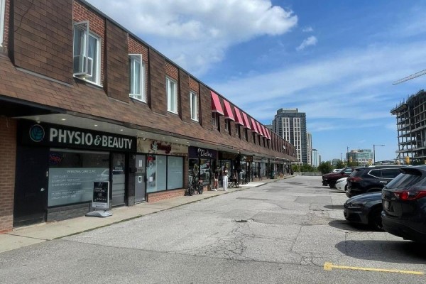Bed #1 - 3810 Bloor Street W, Toronto, ON M9B6C2 Photo 5