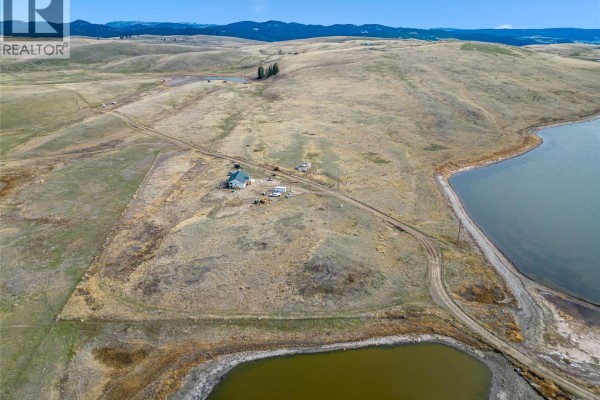 Beresford Road, Kamloops, BC, photo 3