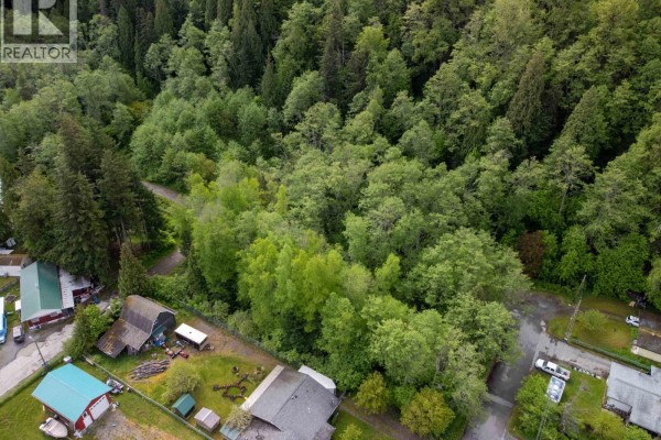 Blk B Maple Street, Terrace, BC V8G3X5 Photo 5