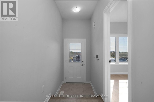 Bedroom 2 - Blk7 Th 32 - 21 Sunbird Way, Halton Hills, ON X0X0X0 Photo 4