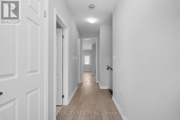 Blk7 Th 32 - 21 Sunbird Way, Halton Hills, ON X0X0X0 Photo 5