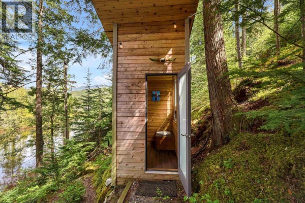 Block E Levette Lake, Squamish, BC V0N3G0 Photo 5
