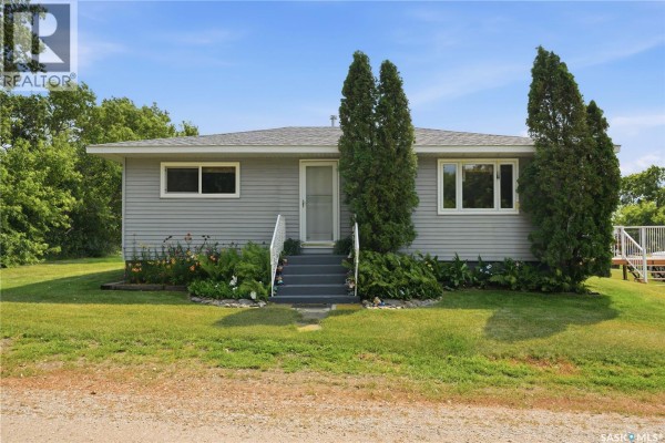 Living room - Blue Acreage, Corman Park Rm No  344, SK S0K0Y0 Photo 3