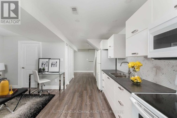 Bedroom - Bsmnt - 278 Armadale Avenue, Toronto, ON M6S3X4 Photo 3